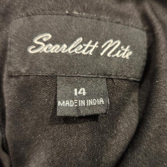 Gorgeous Black Dress with Diamond Rhinestond Detail - Picture 4 of 5